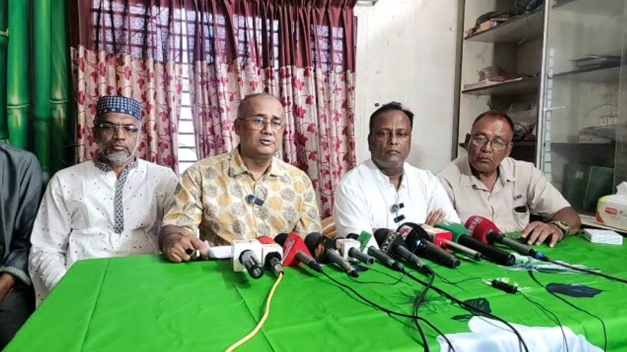 বিএনপির সার্চ কমিটিতে আ.লীগ,আহবায়ক-সদস্য সচিবের বিরুদ্ধে সংবাদ সম্মেলন