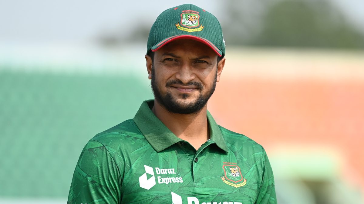 হঠাৎ সাকিবকে জাতীয় দলে ফেরানোর ঘোষণা বিসিবির