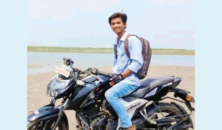 রৌমারী বিলে গোসল করতে নেমে  স্কুলছাত্র নিখোঁজ