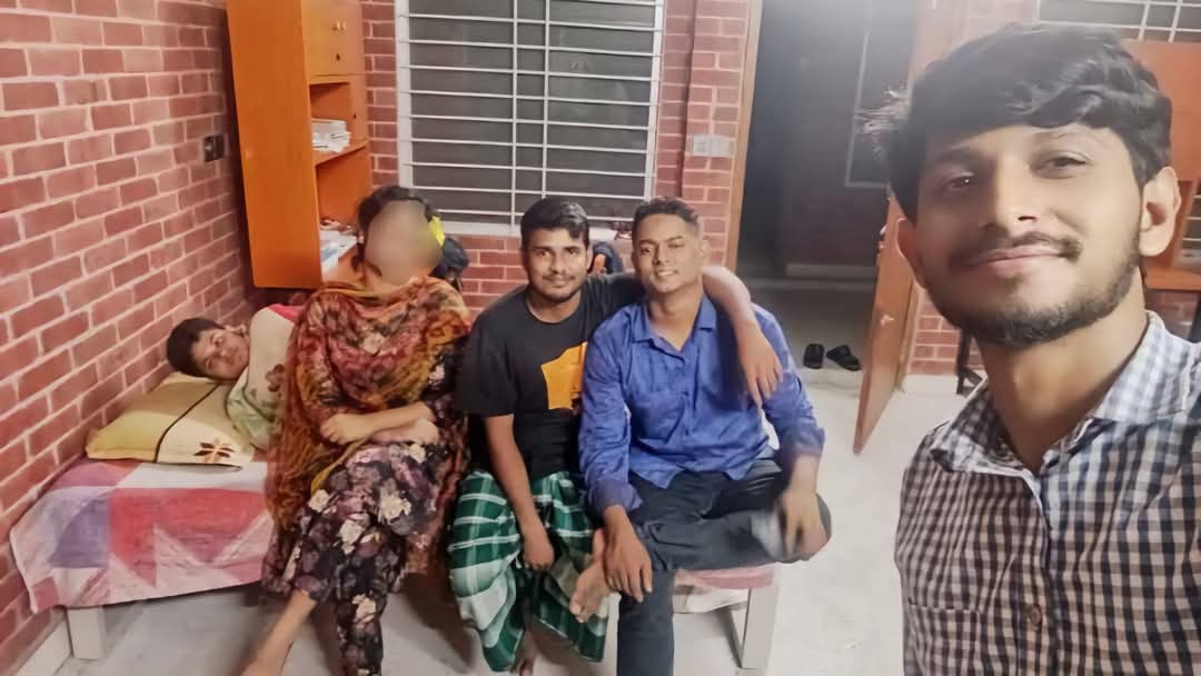 জাবির ছাত্র হলে ছাত্রী প্রবেশের ছবি ভাইরাল, তদন্ত কমিটি গঠন