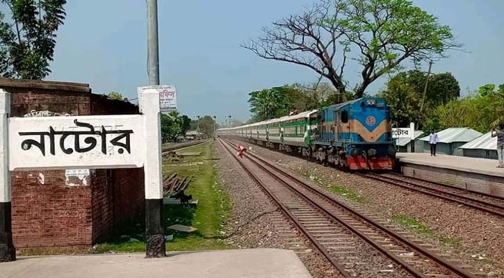গোপালপুরে ট্রেনে কাটা পড়ে ৩ জনের মৃত্যু