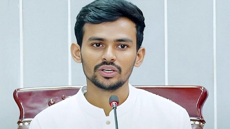 প্রধানমন্ত্রী, আপনি এই সন্ত্রাসীদের থামান: আসিফ মাহমুদ