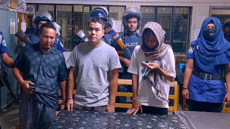 বান্দরবানে নারীসহ কেএনএফ’র ৩ সহযোগী গ্রেপ্তার