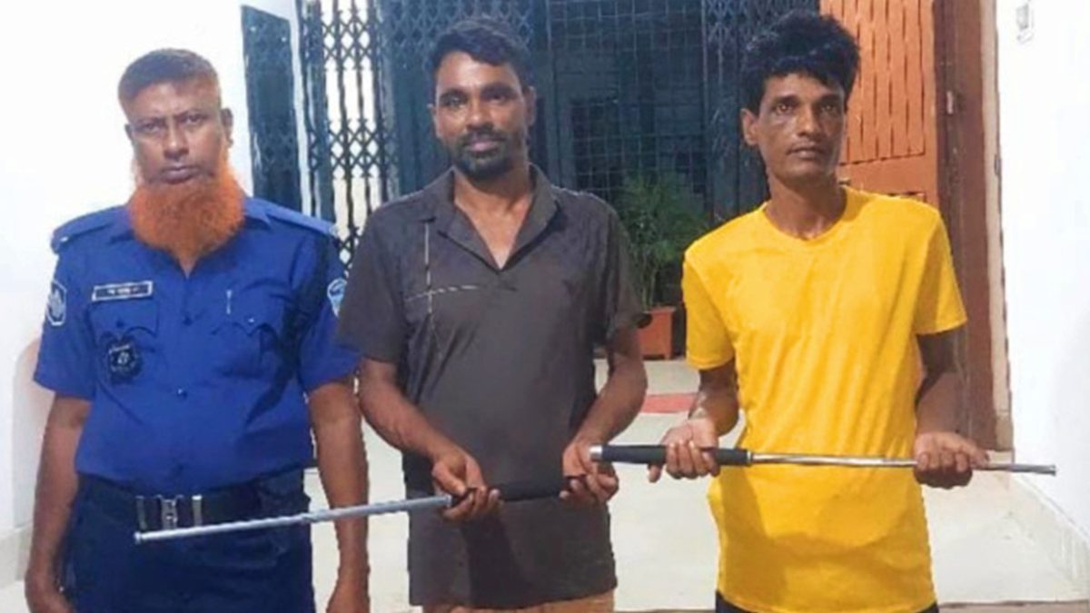 চাঁদা না পেয়ে চালককে পিটিয়ে জখম, বিএনপি নেতাসহ গ্রেপ্তার ২