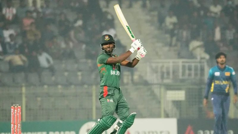 মাহমুদউল্লাহ-জাকের তাণ্ডবের পরও ‌তীরে এসে তরী ডুবল বাংলাদেশের