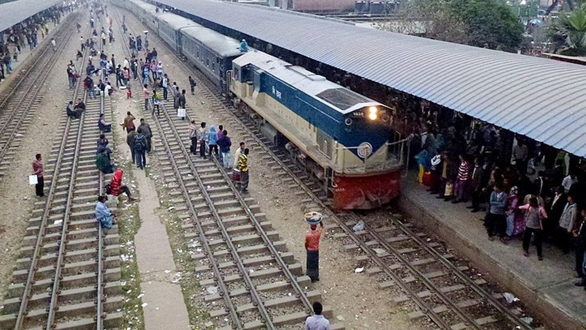সোমবার থেকে বিমানবন্দর স্টেশনে থামবে না ৭ ট্রেন