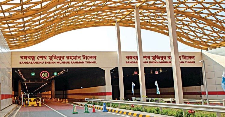 চট্টগ্রামে বঙ্গবন্ধু টানেলে আগুন, নিয়ন্ত্রণে ৬ ইউনিট