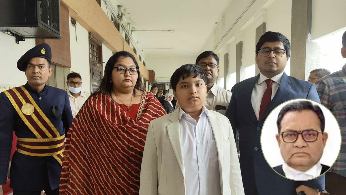 কাঁদলেন প্রধান বিচারপতি, কাঁদলেন তার আত্মীয়-পরিজনও