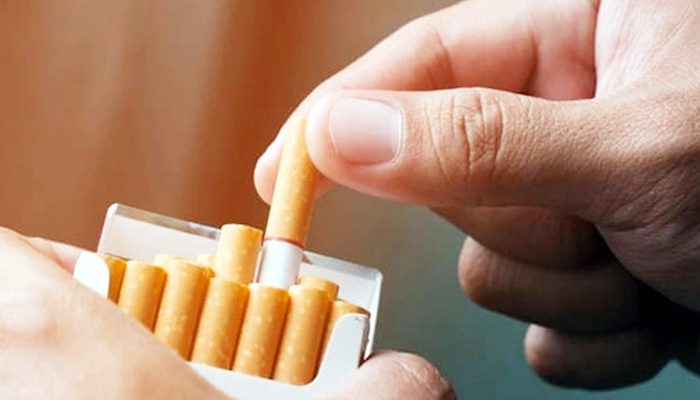 যুক্তরাজ্যে নিষিদ্ধ হতে পারে সিগারেট