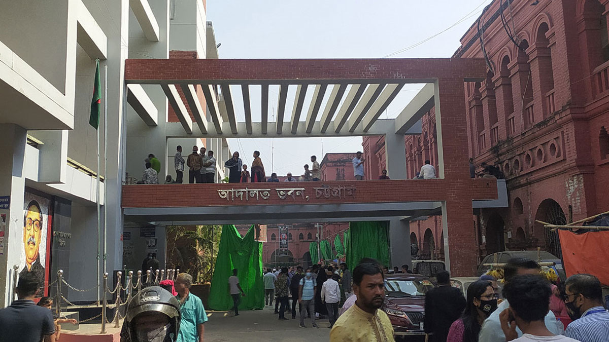 শিক্ষিকার কাছ থেকে ঘুষ নেওয়া সেই শিক্ষা কর্মকর্তার কারাদণ্ড