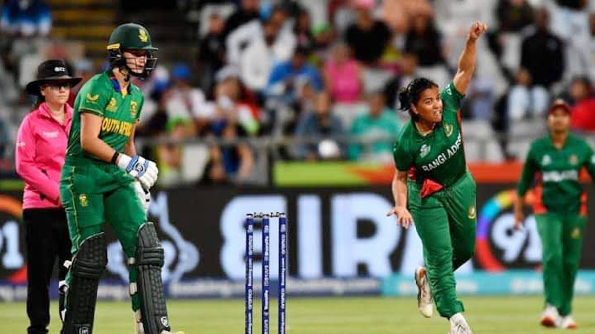 বিজয়ের দিনে বাংলাদেশের ঐতিহাসিক বিজয়