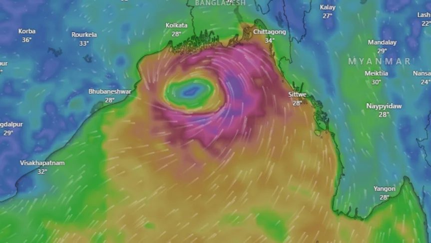 বঙ্গোপসাগরে গভীর নিম্নচাপটি রূপ নিতে পারে ঘূর্ণিঝড়ে,সতর্কতা জারি