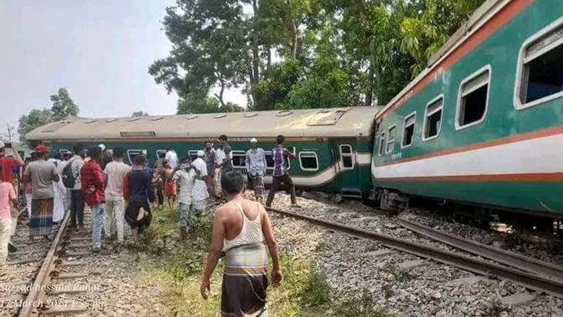 ৩ দিনে বিজয় এক্সপ্রেসের চার বগি উদ্ধার