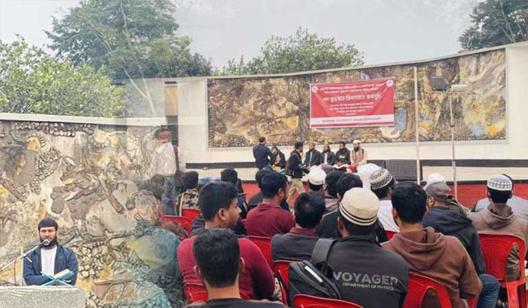 রাবিতে কোরআন পোড়ানোর প্রতিবাদে গণ তিলাওয়াত কর্মসূচি
