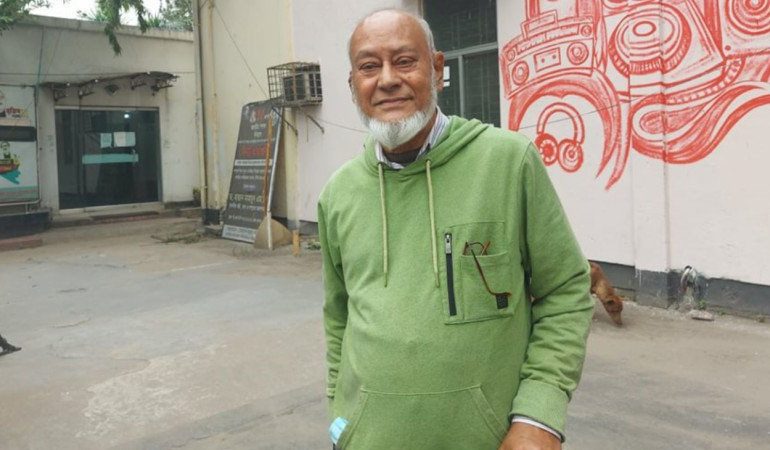 ১১ হাজার টাকায় সংসার চালাতে হয় ৬০০ সিনেমার অভিনেতাকে
