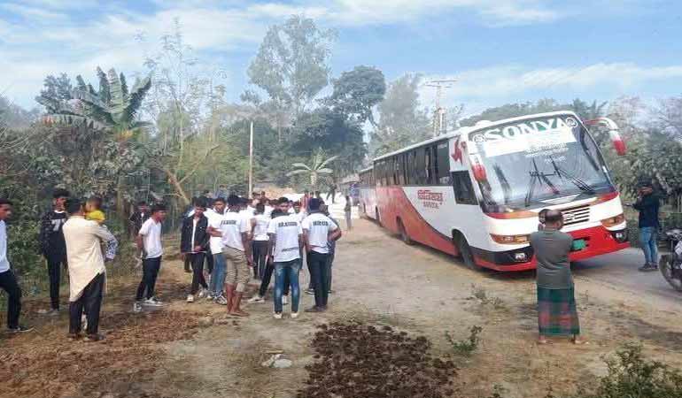 পিকনিকে যাওয়া হলো না শিক্ষার্থী রাশেদুলের, পথেই নির্মম মৃত্যু