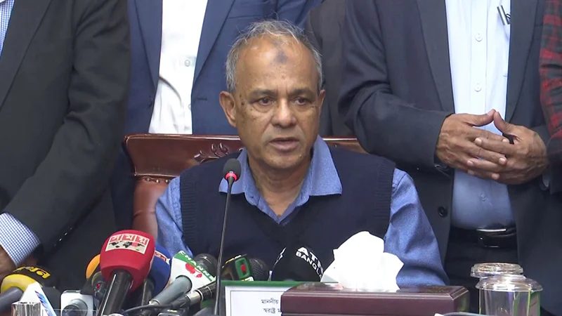 ওবায়দুল কাদেরের দেশে থাকার কথা জানতো না সরকার: স্বরাষ্ট্র উপদেষ্টা