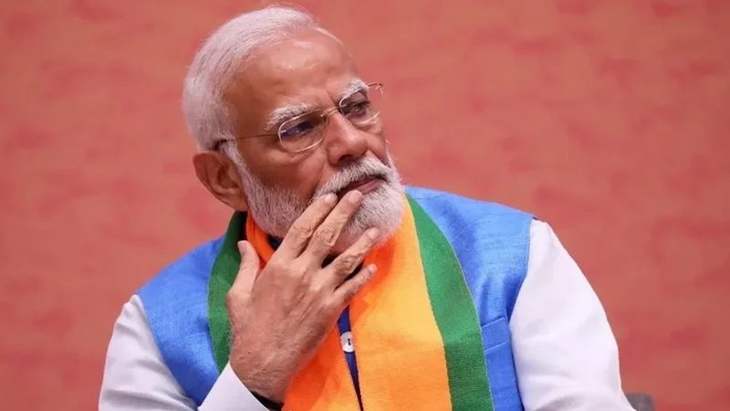 ২৯৬ আসনে এগিয়ে বিজেপি নেতৃত্বাধীন জোট এনডিএ,একক সংখ্যাগরিষ্ঠতা নিয়ে সংশয়