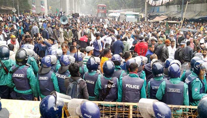 ২৪ ঘণ্টার মধ্যে কারাগারে থাকা বিডিআর সদস্যদের মুক্তির আলটিমেটাম