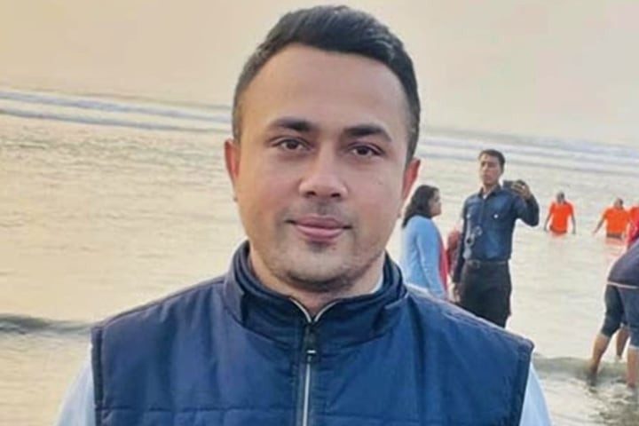ইডেনের ছাত্রীকে ধর্ষণ মামলায় আ.লীগ নেতার আত্মসমর্পণ