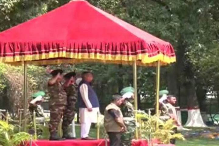বঙ্গভবনে নতুন রাষ্ট্রপতিকে গার্ড অব অনার