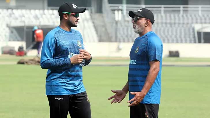 ‘কোচ হিসেবে থাকব কিনা বিসিবি সিদ্ধান্ত নেবে’