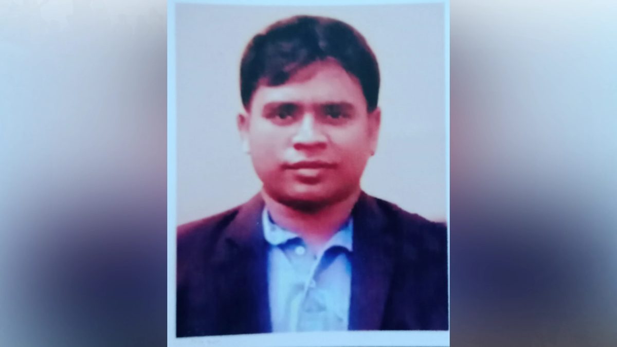 বগুড়ায় ব্যবসায়ীকে কুপিয়ে খুন