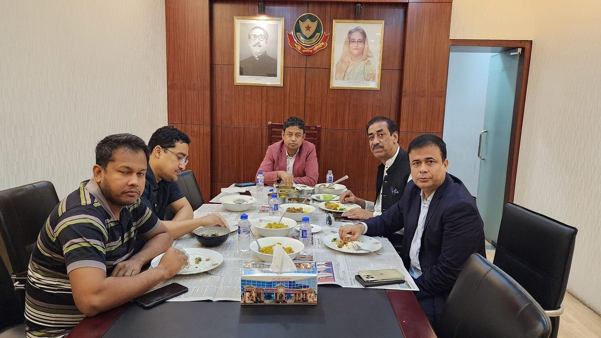 এবার ডিবি কার্যালয়ে ভাত খেলেন শামীম ওসমান