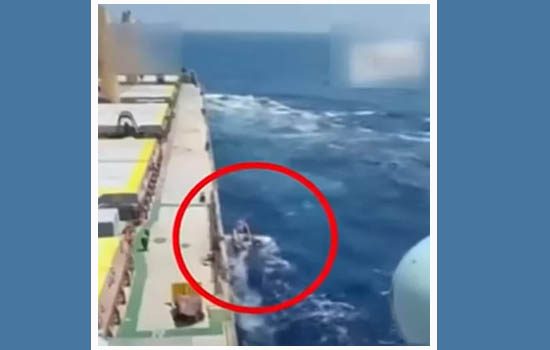 যেভাবে জলদস্যুর কবলে পড়ল ২৩ নাবিকসহ বাংলাদেশি জাহাজ
