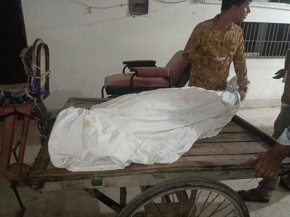 জামালপুরে ট্রাকের ধাক্কায় আইনজীবীর মৃত্যু