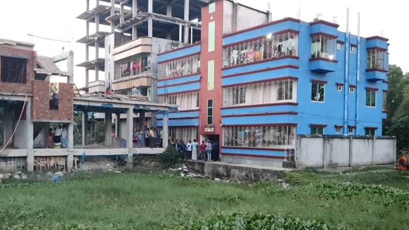 টাঙ্গাইলে আলোচিত ধর্ষণ মামলার বাদী এশা মির্জার মরদেহ উদ্ধার