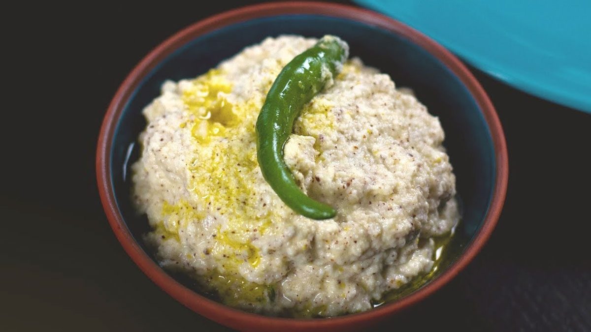 কচু খেলে গলা কেন চুলকায়?