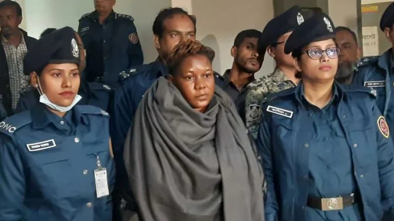 দেশে সলিড কোকেনের 'সবচেয়ে বড়' চালান জব্দ,গ্রেপ্তার-১