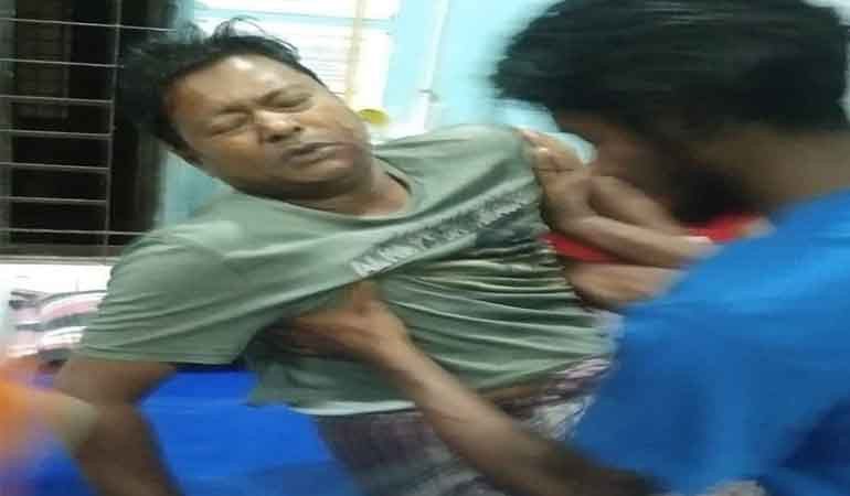 কুমারখালীতে ডাকাতি করে ৬ লাখ টাকার মালামাল লুট, গৃহকর্তাকে কুপিয়ে জখম
