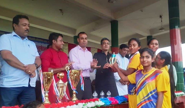 খোকসায় গ্রীষ্মকালীন ক্রীড়া প্রতিযোগিতার পুরস্কার বিতরণ