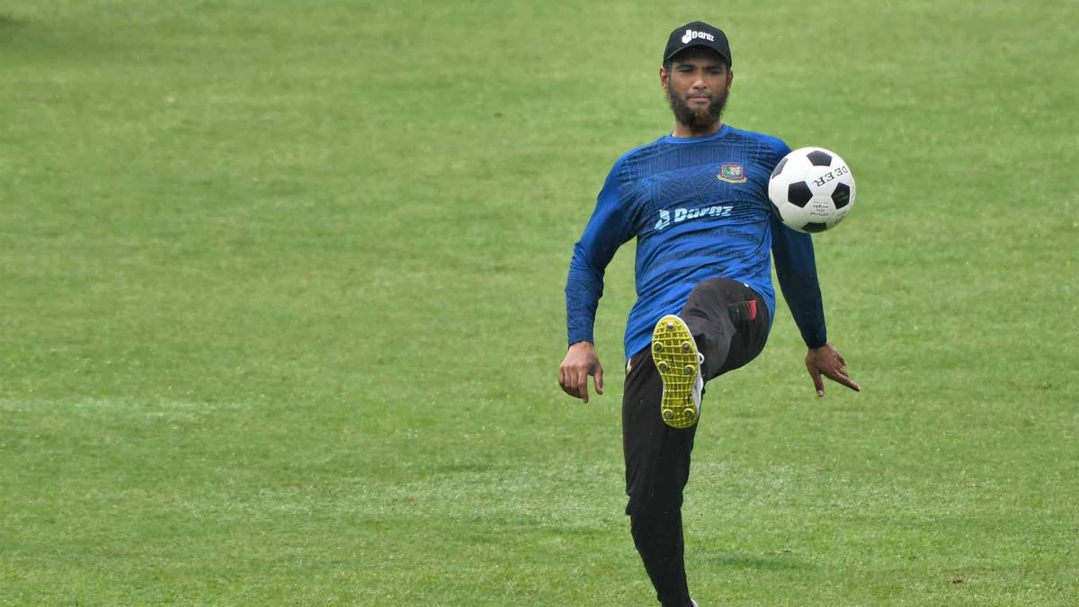 অনুশীলনে ফিরলেন মাহমুদউল্লাহ