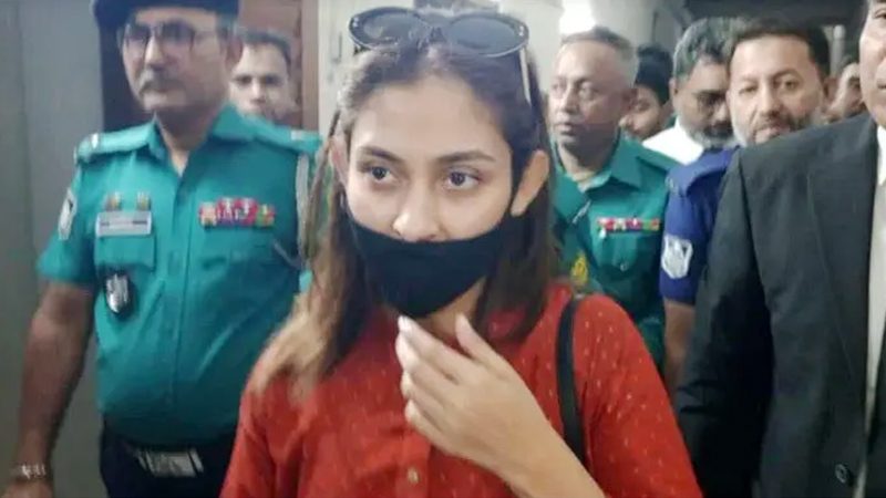 আত্মসমর্পণ করে জামিন পেলেন অভিনেত্রী মেহজাবীন চৌধুরী
