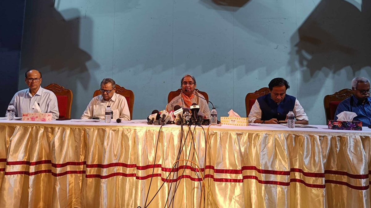 ১৭ আগস্টেই এইচএসসি পরীক্ষা শুরু, কোচিং সেন্টার বন্ধ থাকবে ৪৩ দিন
