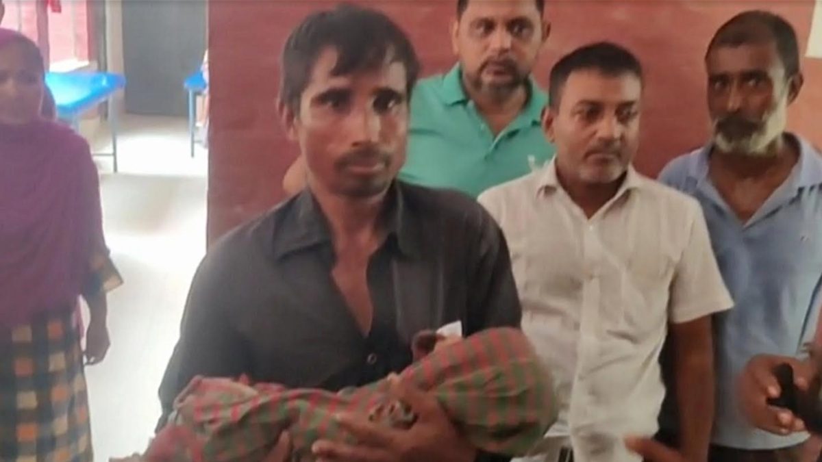 দেয়ালে আছড়ে ৩ মাসের শিশুসন্তানকে হত্যা করলো বাবা!