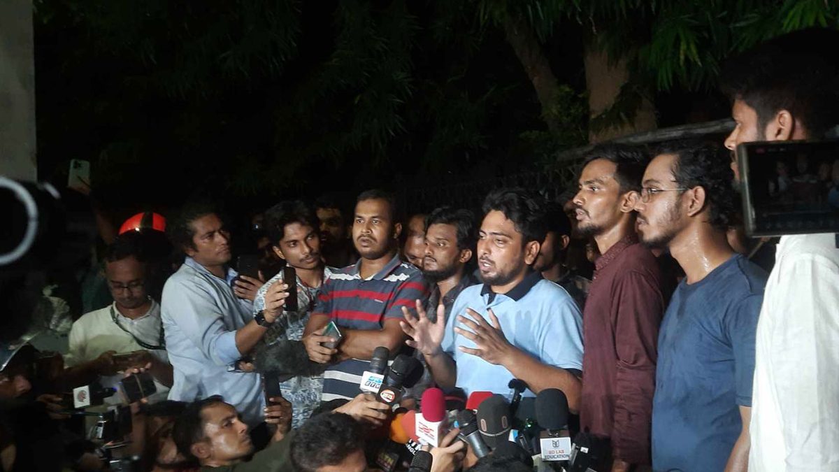 কোটা আন্দোলনকারীদের নতুন কর্মসূচি ঘোষণা