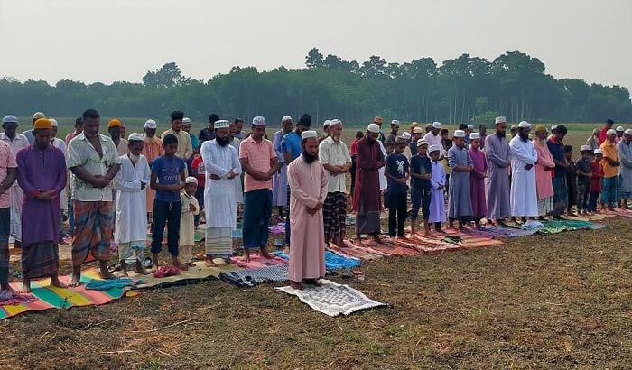 বৃষ্টির জন্য কুমারখালীতে 'ইসতিসকার' নামাজ আদায়