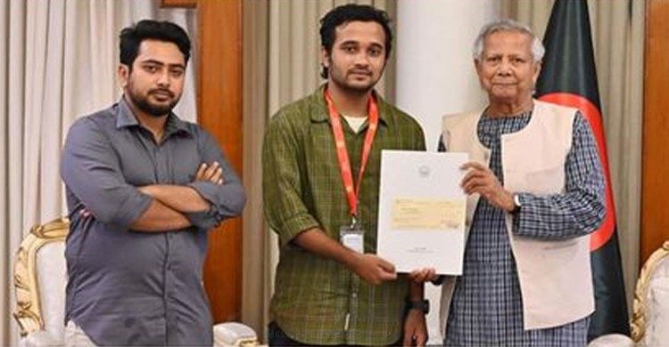 ‘জুলাই শহীদ স্মৃতি ফাউন্ডেশনে’ প্রধান উপদেষ্টার ১০০কোটি টাকার অনুদান