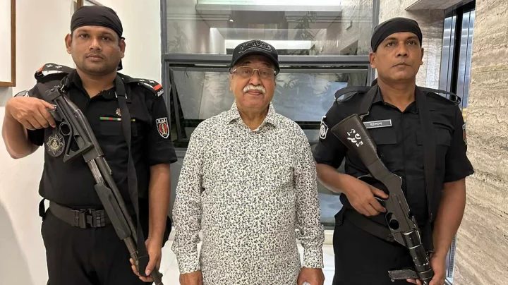 সাবেক শিল্পমন্ত্রী নূরুল মজিদ আটক
