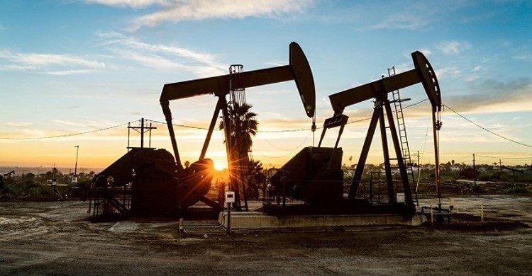 বিশ্ববাজারে জ্বালানি তেলের দাম কমলো