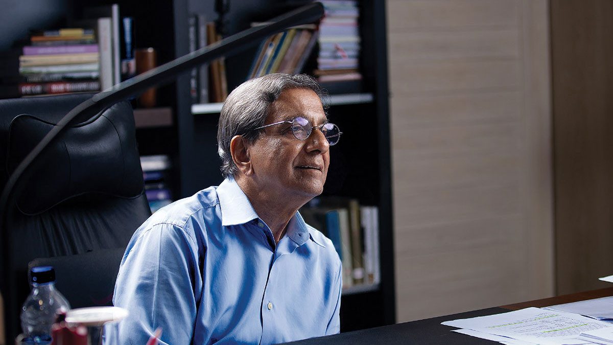 প্রথম আলো সম্পাদকের আগাম জামিন
