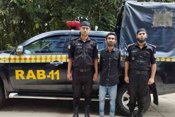 চকলেটের প্রলোভন দেখিয়ে শিশু ধর্ষণ চেষ্টা, যুবক গ্রেপ্তার