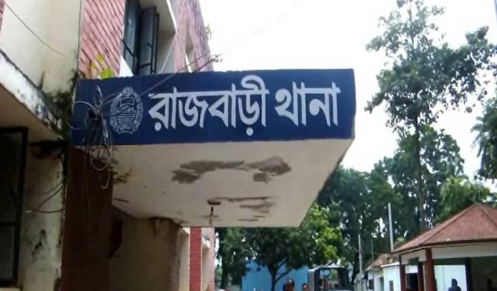 প্রবাসীর স্ত্রীর পা বাঁধা মরদেহ উদ্ধার, গ্রেপ্তার ৩