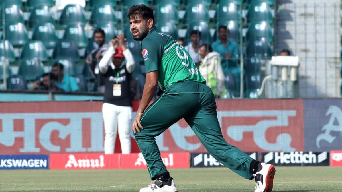 টাইগারদের বিপক্ষে নেমেই ‘দ্রুততম ফিফটি’ রউফের