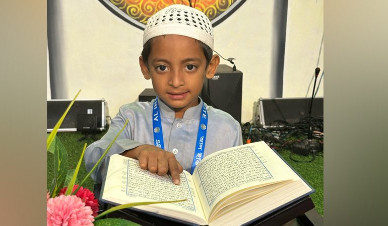 ৯১ দিনে কোরআনের হাফেজ হলেন শিশু আব্দুর রহমান