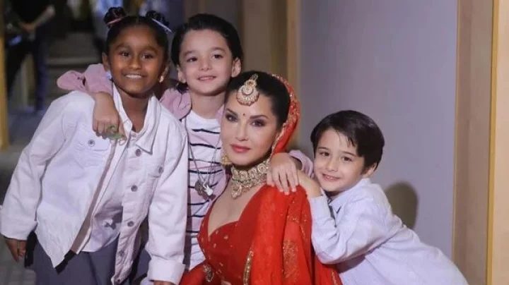 সন্তানদের নিয়ে ফের বিয়ের পিঁড়িতে সানি লিওন